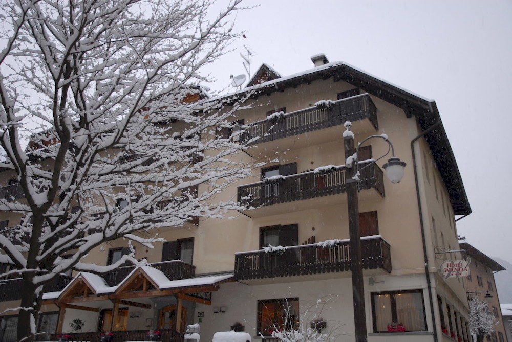 Hotel Wanda Pinzolo Dış mekan fotoğraf